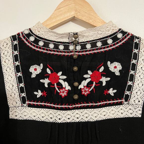 Free People Cozy On Up Embroidered Long Bubble Sleeve Top Black | M - Picture 9 of 10